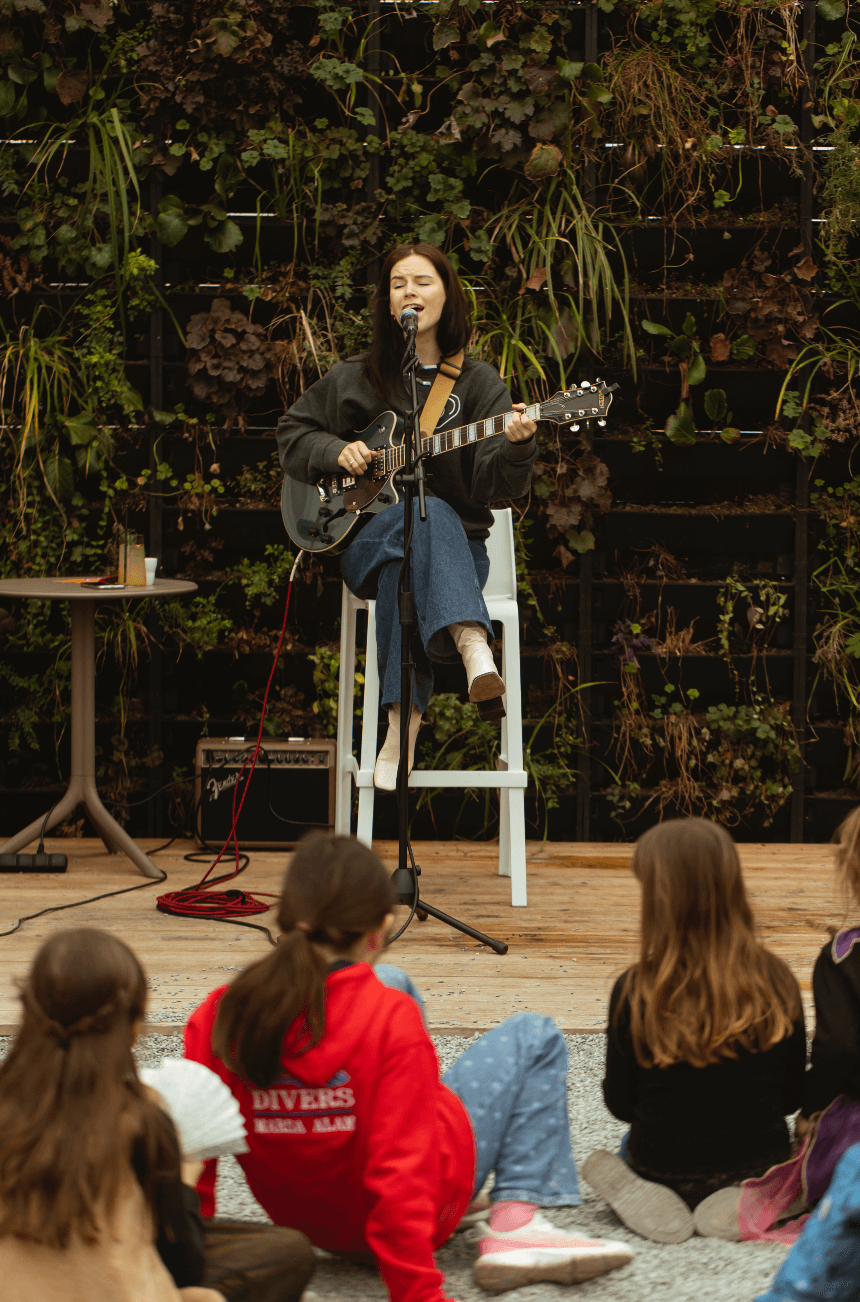 Easter Brunch & Beats (kid's funtime & live music), 02/04
